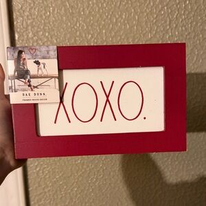Rae Dunn Red XOXO Picture Frame